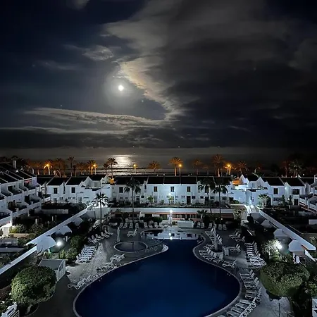 Апартаменты Tower Penthouse Parque Santiago I *