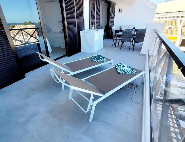 Tower Penthouse Parque Santiago I דירה פלאייה דה לאס אמריקס