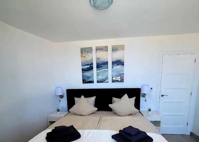 Tower Penthouse Parque Santiago I דירה פלאייה דה לאס אמריקס