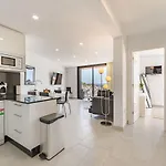 Апартаменты Tower Penthouse Parque Santiago I